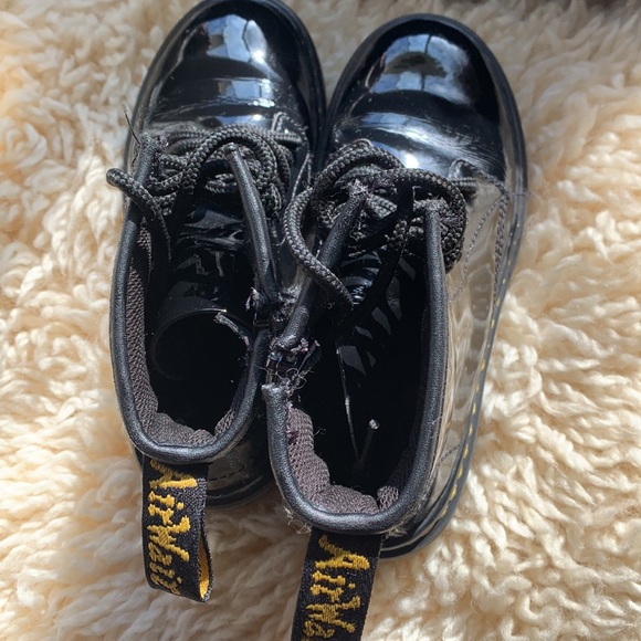 Dr. Martens Patent Leather Lace Up Boot - Picture 4 of 6